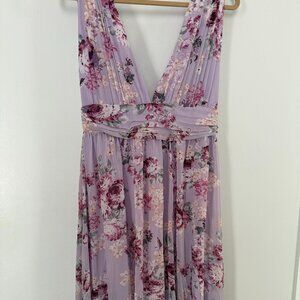 Lulu's Lavender maxi Dress with Slit
